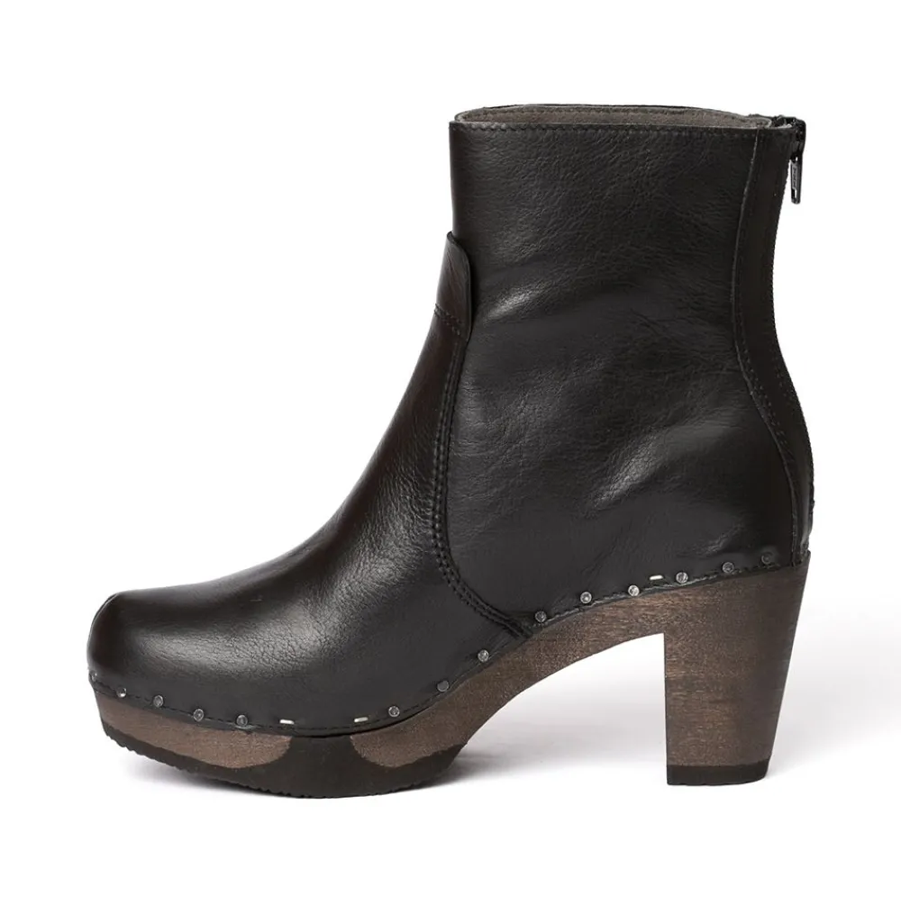 Franka Nappa Black (Dark)<SOFTCLIX Outlet