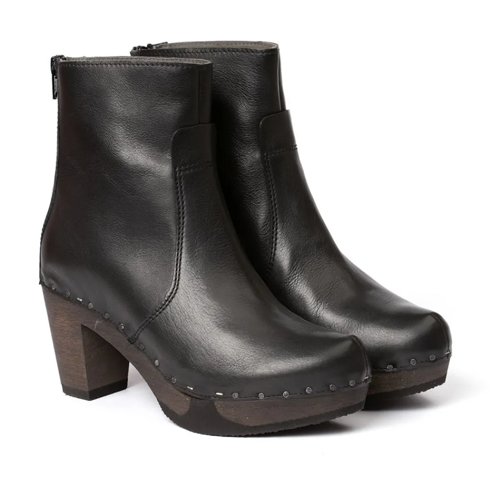 Franka Nappa Black (Dark)<SOFTCLIX Outlet