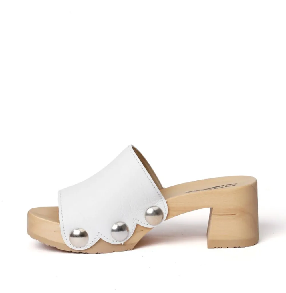 Henrike Buttero White (Nature)<SOFTCLIX Hot